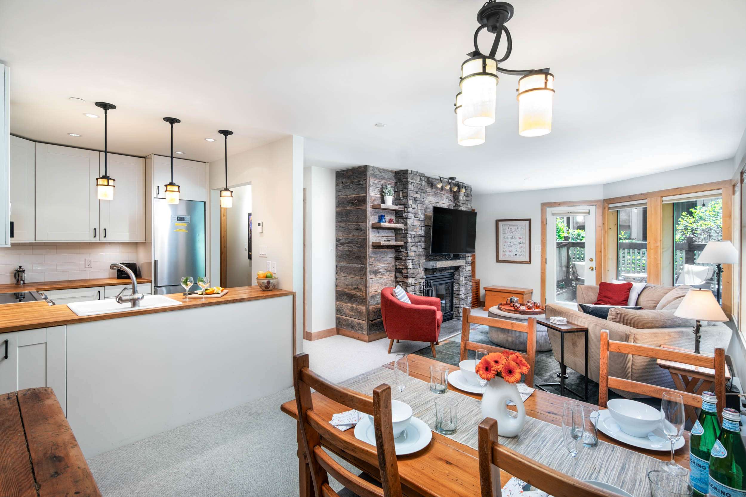 Creekside - Forest Nest Whistler - 5 min Walk to Gondola